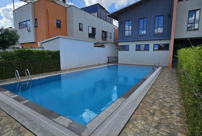 4 Bed Townhouse with En Suite at Langata Link Road Nairobi