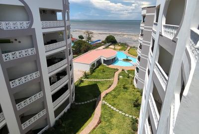 Serviced 2 Bed Apartment with En Suite at Baobab Road