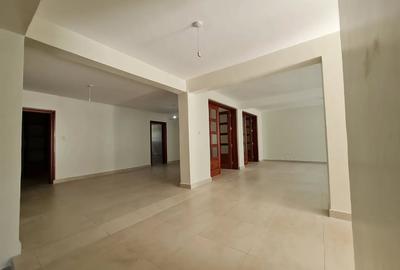 3 Bed Apartment with En Suite at New Kitisuru - 2