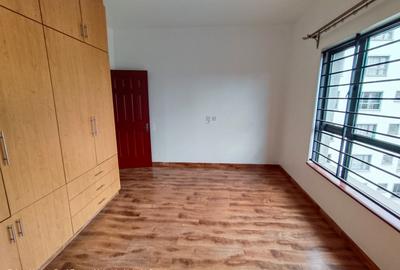 2 Bed Apartment with En Suite in Westlands Area - 3