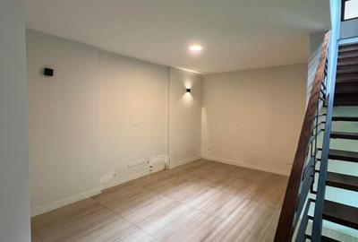 4 Bed Townhouse with En Suite in Lavington - 2