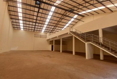 7,199 ft² Warehouse with Parking in Ruaraka - 4