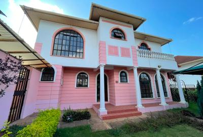4 Bed House with En Suite in Runda