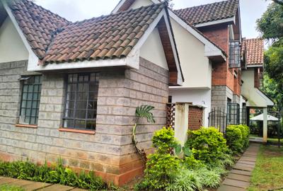 4 Bed Townhouse with En Suite in Lavington