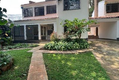 4 Bed Townhouse with En Suite in Muthaiga