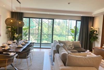 3 Bed Apartment with En Suite at Riverside Drive