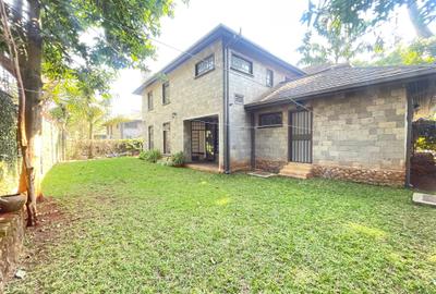 4 Bed Townhouse with En Suite in Westlands Area
