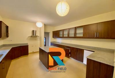 4 Bed Townhouse with En Suite at Old Kitisuru