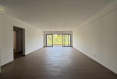 3 Bed Apartment with En Suite in Kileleshwa