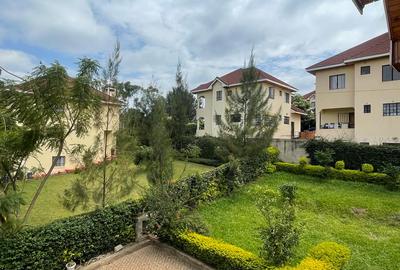 4 Bed Townhouse with En Suite in Kiambu Road