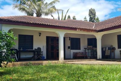 3 Bed Villa with En Suite at Posta