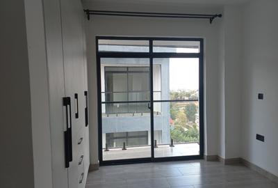 2 Bed Apartment with En Suite at Getathuru Road - 4