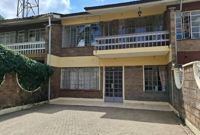 3 Bed House with En Suite in Kilimani