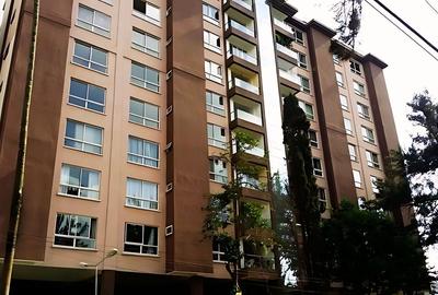 4 Bed Apartment with En Suite in Parklands