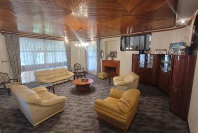 1,000 ft² Commercial Property with Fibre Internet at Isaac Gathanju Road