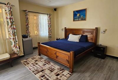 2 Bed House with En Suite at Hs100 - 4