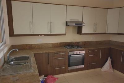 Serviced 3 Bed Apartment with En Suite in Westlands Area