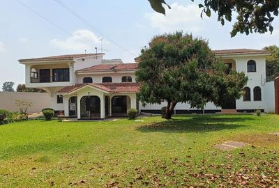 5 Bed House with En Suite at Gigiri