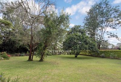 5 Bed House with En Suite in Karen - 4