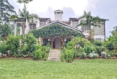 5 Bed House with En Suite in Muthaiga