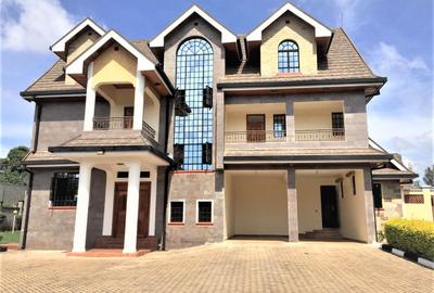 5 Bed House with En Suite in Runda - 3