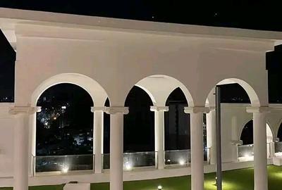 2 Bed Apartment with En Suite at Parklands - 2