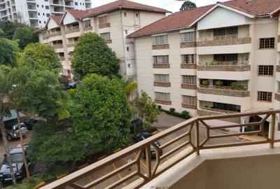 3 Bed Apartment with En Suite in Westlands Area