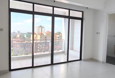 4 Bed Apartment with En Suite at Parklands - 4