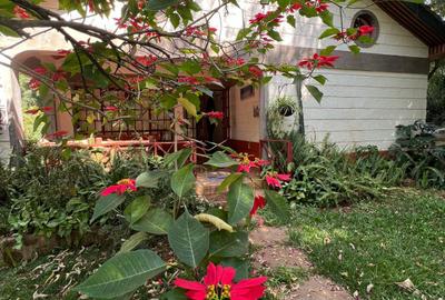 2 Bed Townhouse with En Suite at Off Rosslyn Lone Tree Rd