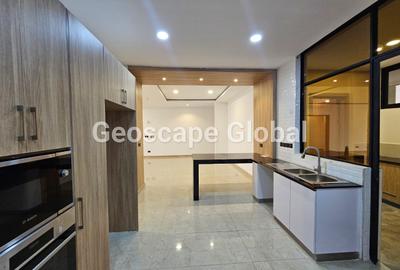 Furnished 4 Bed Apartment with En Suite in Westlands Area - 2