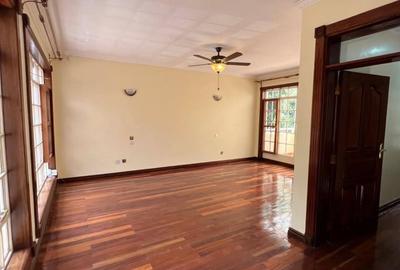 4 Bed Townhouse with En Suite at Kyuna - 4