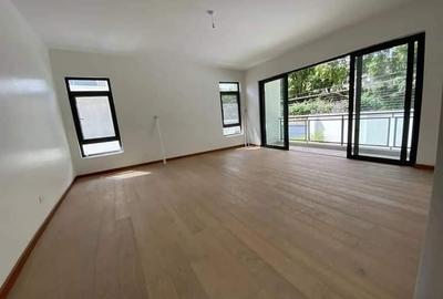 5 Bed Townhouse with En Suite in Lavington - 4