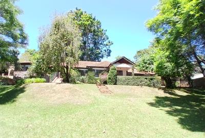 4 Bed House with En Suite at Lavington Green - 4