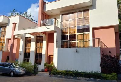 5 Bed Townhouse with En Suite at Chalbi Springs