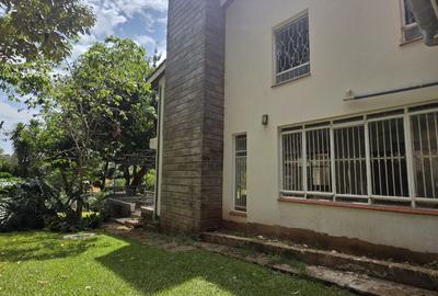 5 Bed Villa with Staff Quarters in Gigiri - 4