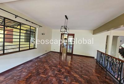 5 Bed House with En Suite in Kitisuru - 3