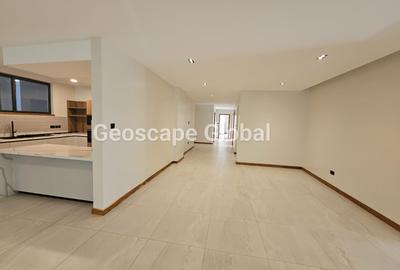 4 Bed Apartment with En Suite in Westlands Area - 4