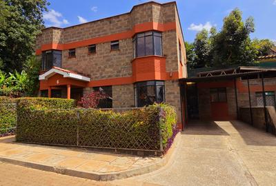 4 Bed Townhouse with En Suite at Convent Drive