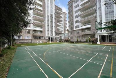 3 Bed Apartment with En Suite in Lavington - 2