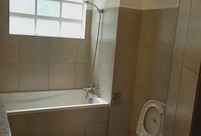 3 Bed Apartment with En Suite in Lavington