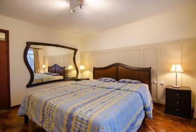 Serviced 3 Bed Apartment with En Suite at Brookside - 2