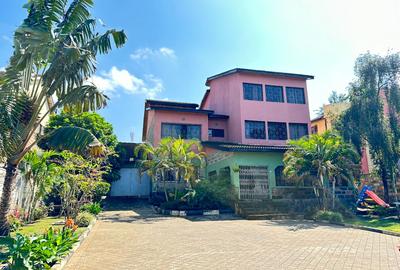5 Bed House with En Suite in Nakuru