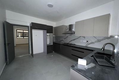 4 Bed Apartment with En Suite at 5Th Parklands - 4