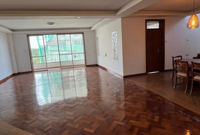 5 Bed Apartment with En Suite at Parklands