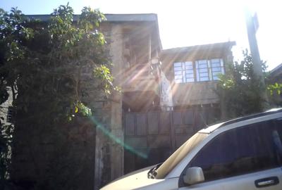 6 Bed Townhouse with En Suite at Murram