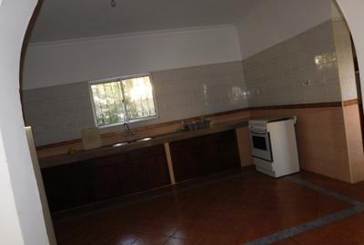 4 Bed House with En Suite at Nyali