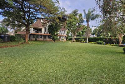 5 Bed House with En Suite in Gigiri - 2