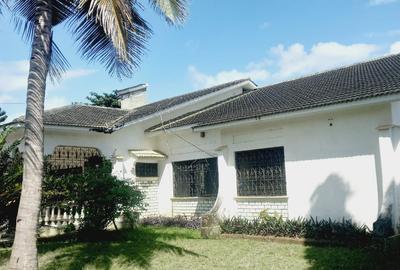 4 Bed House with En Suite in Shanzu