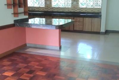 4 Bed House with En Suite in Muthaiga - 4