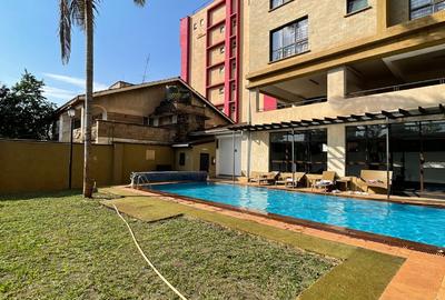 3 Bed Apartment with En Suite in Westlands Area